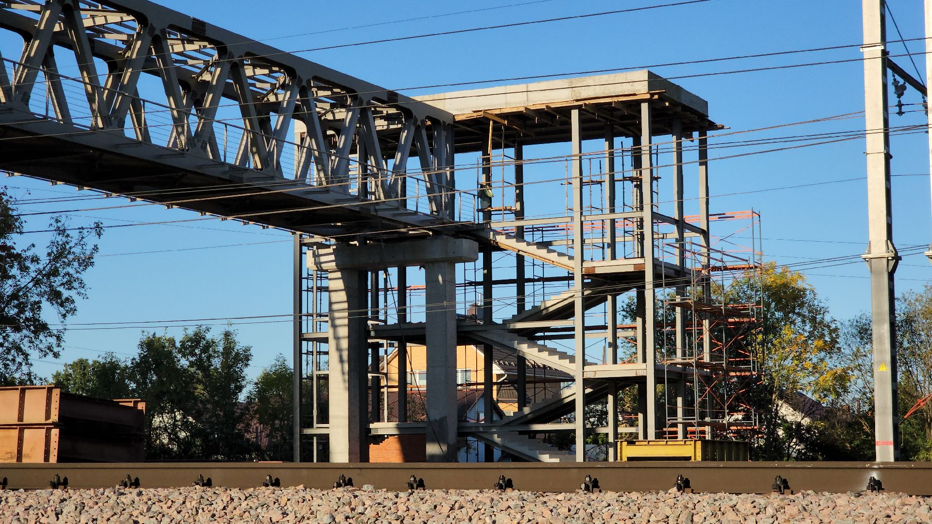 безопасность в городе, надземный переход, Лобня ,