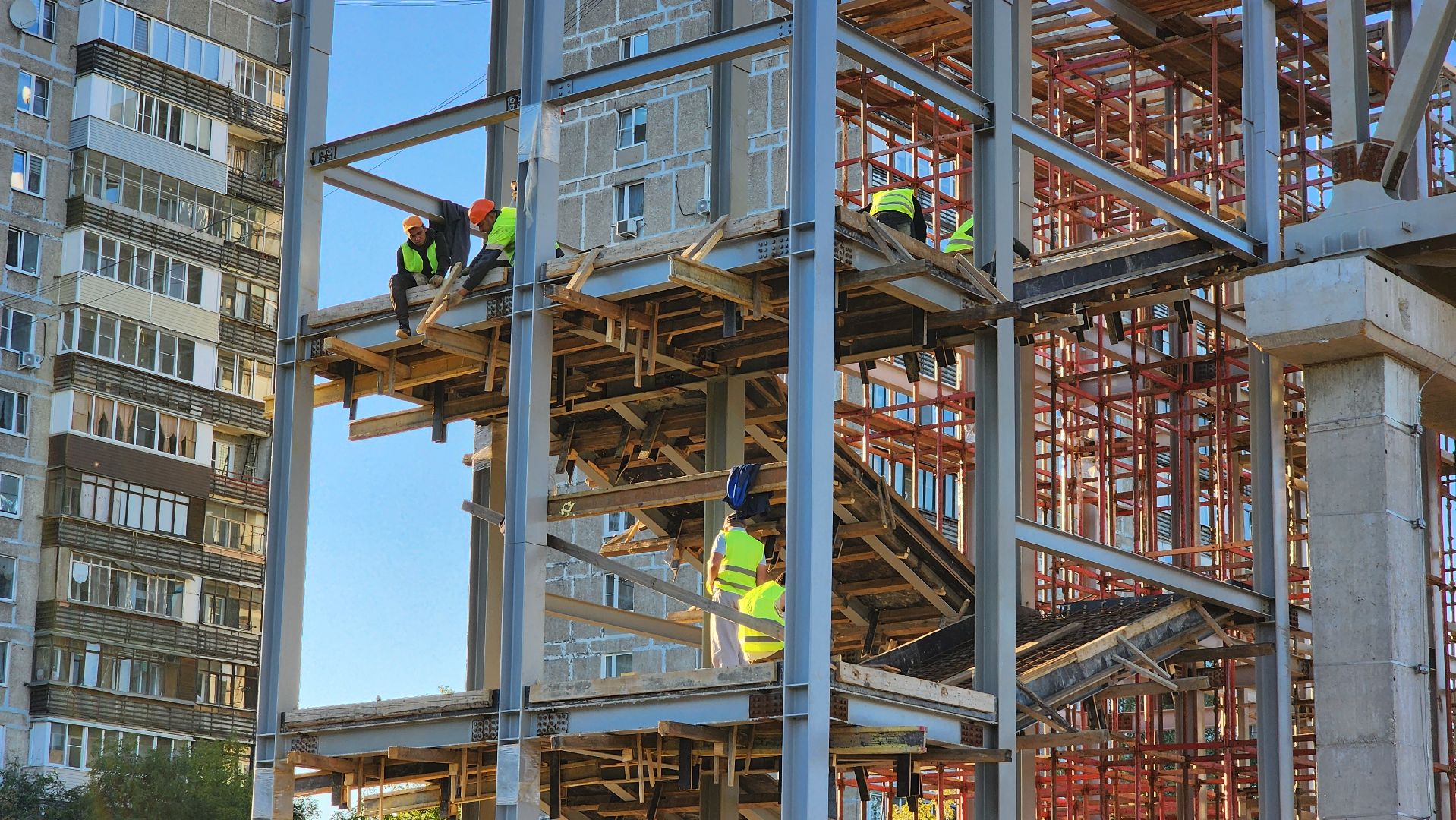 безопасность в городе, надземный переход, Лобня ,