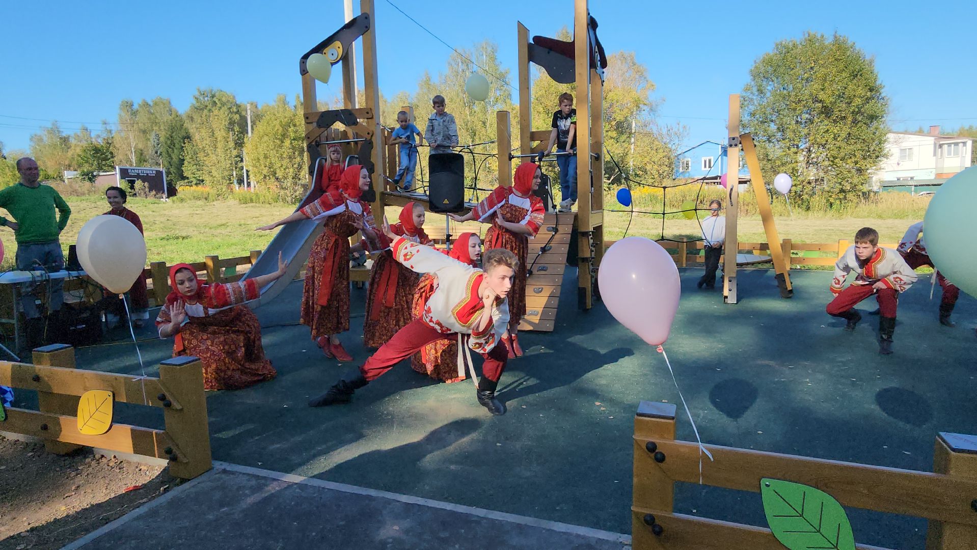 серпухов, бутрулино, подмосковье, новая детская площадка,