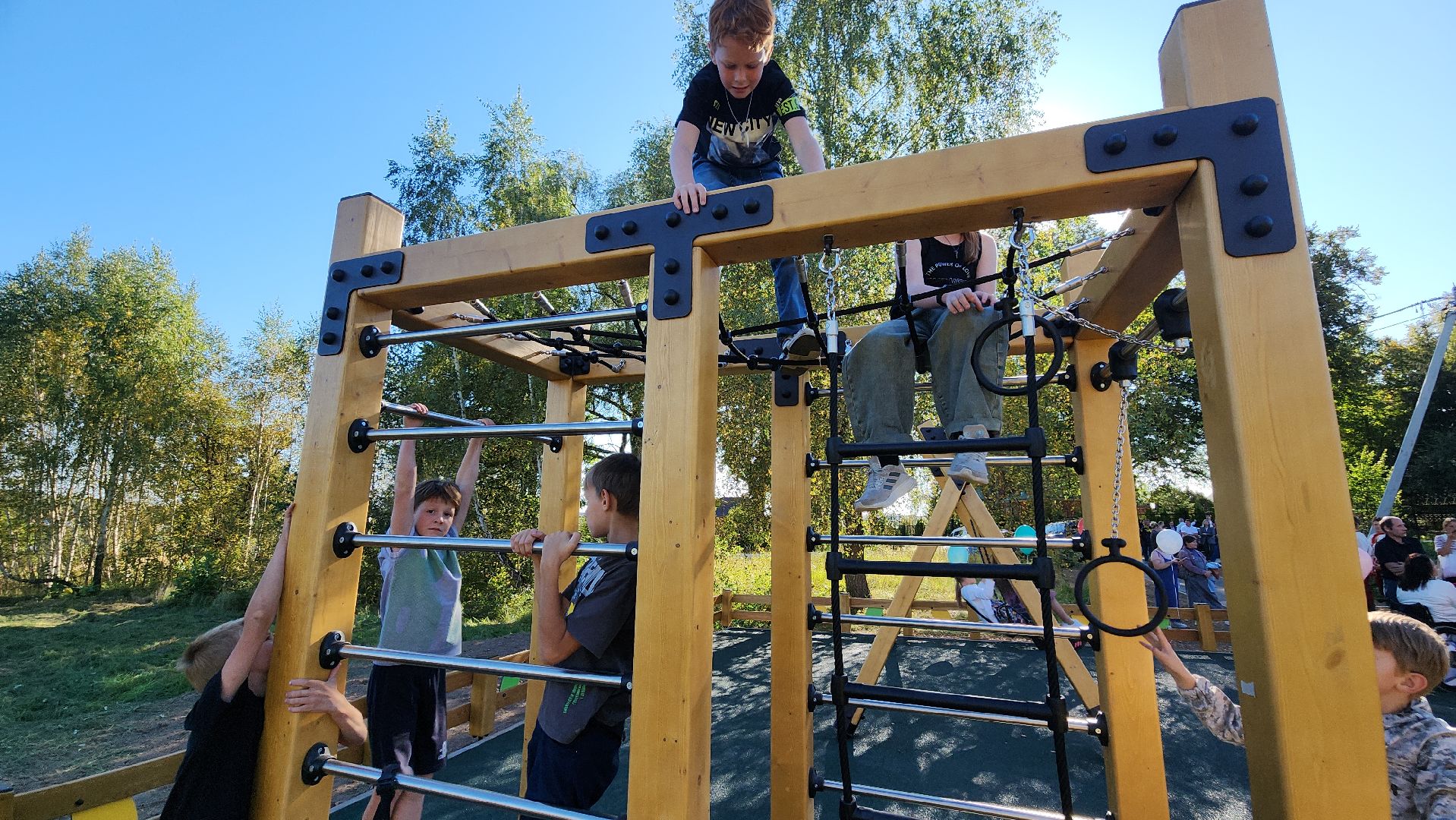 серпухов, бутрулино, подмосковье, новая детская площадка,