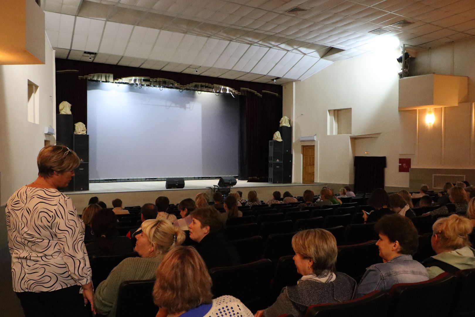 серебряные пруды, кинотеатр в серебряных прудах,