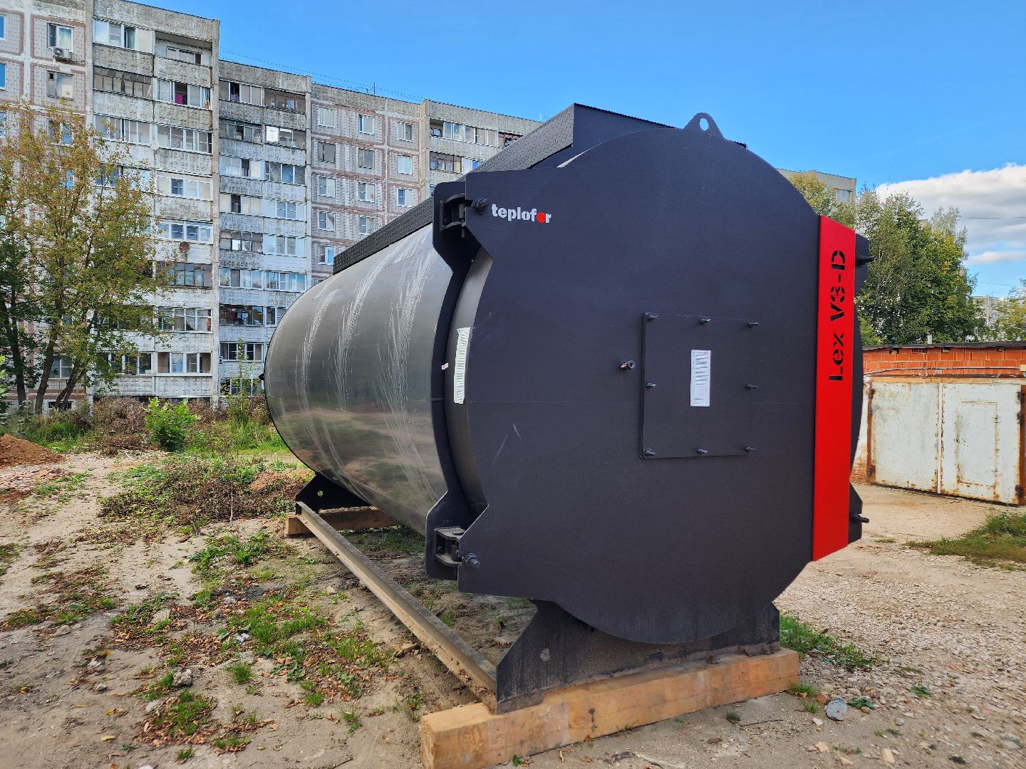 чехов, микрорайон венюково, улица гагарина, котельная 4, реконструкция, модернизация, новые котлы, насосы, замена и ремонт оборудования, подготовка к отопительному сезону, губернатор московской области, глава округа михаил собакин, программа модернизации объектов теплоснабжения, монтаж трубопроводов, ремонт теплосети,