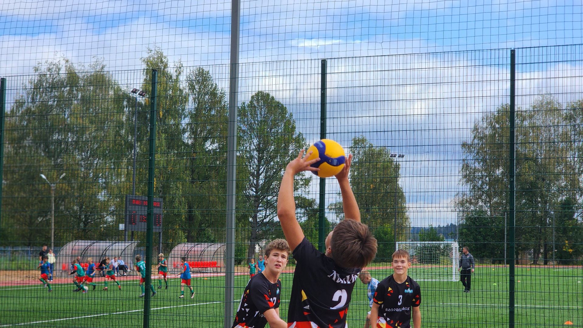 волоколамск, открытие стадиона, волейбол, многофункциональная спортивная площадка,