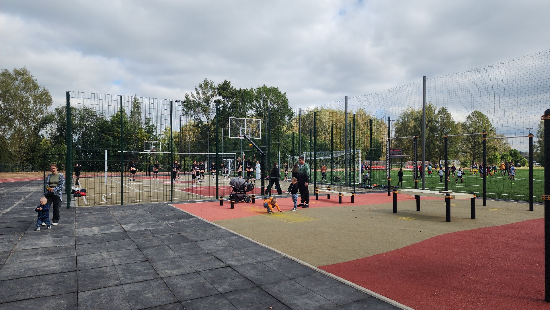 волоколамск, открытие стадиона, волейбол, многофункциональная спортивная площадка,