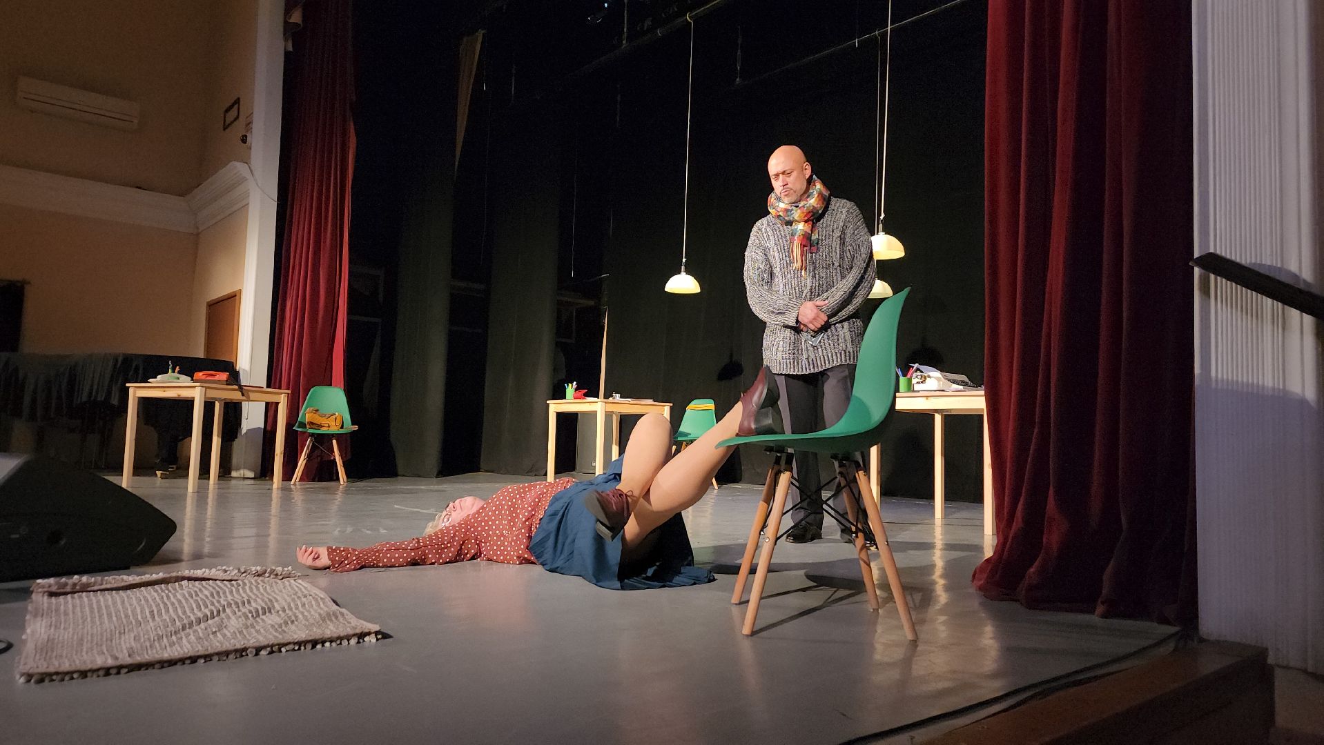 пушкино, театральная постановка, спектакль, дом культуры,зрители,премьера спектакля,актриса,театральные костюмы,