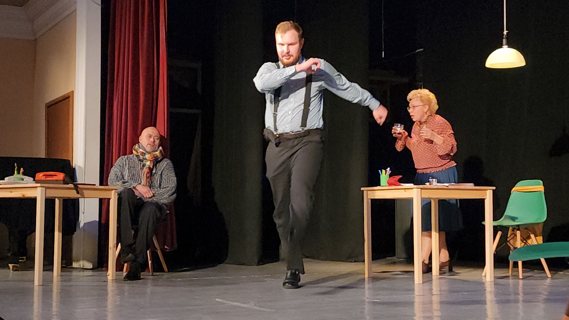 пушкино, театральная постановка, спектакль, дом культуры,зрители,премьера спектакля,актриса,театральные костюмы,