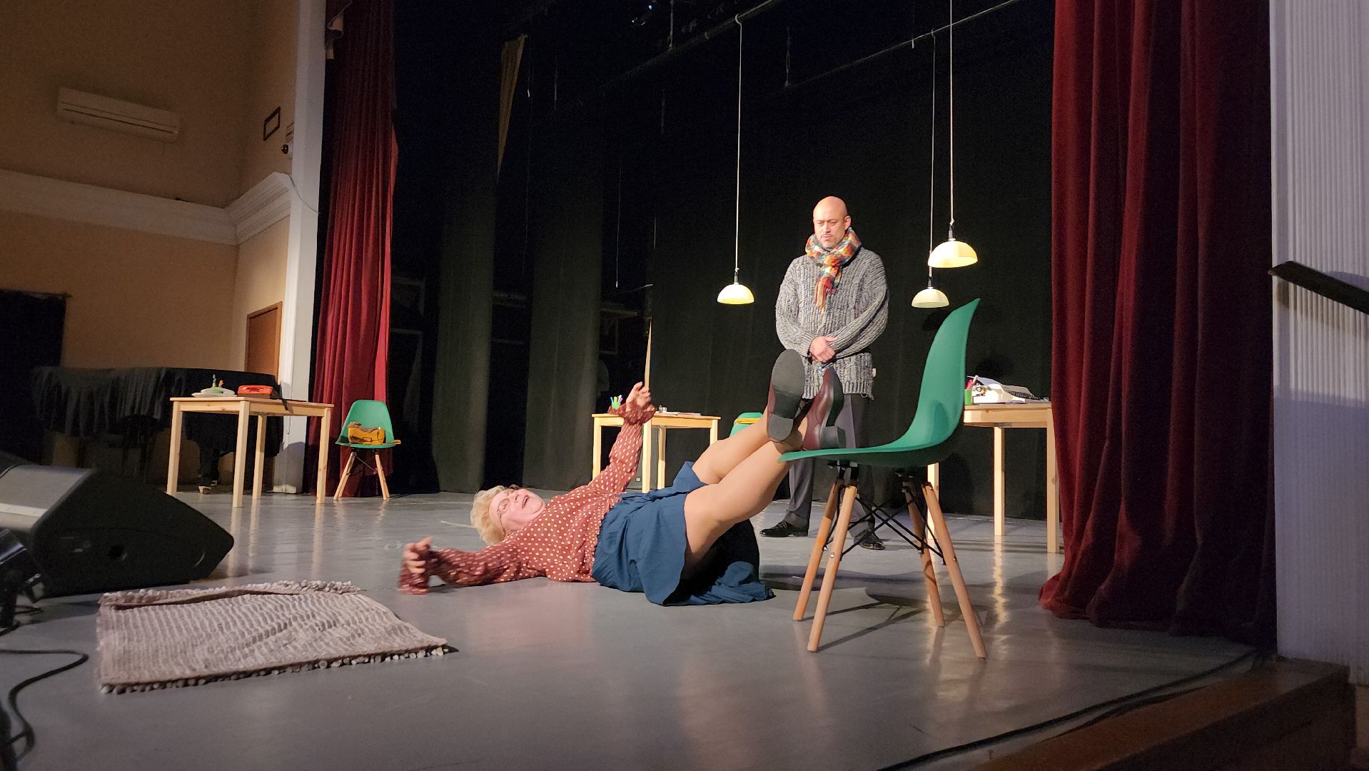 пушкино, театральная постановка, спектакль, дом культуры,зрители,премьера спектакля,актриса,театральные костюмы,