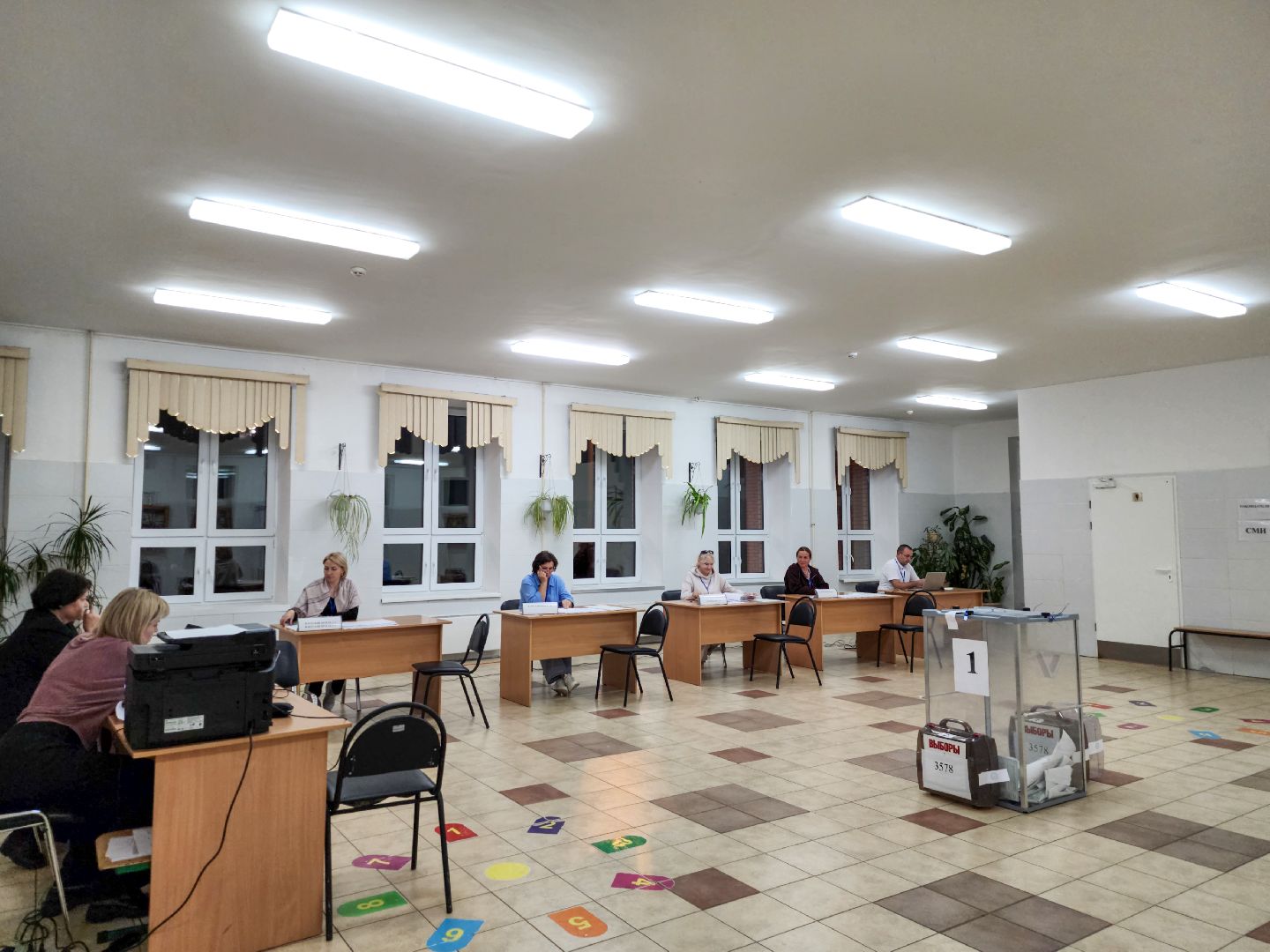 Подольск, Выборы, избирательный участок,Председатель уика,