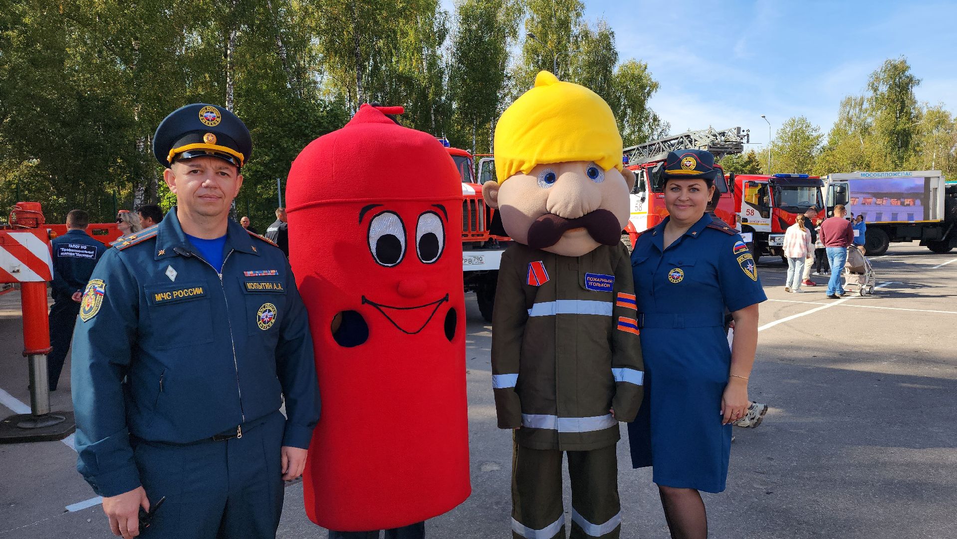 день пожарной безопасности, пожарные, пожарный, домодедово, подмосковье,