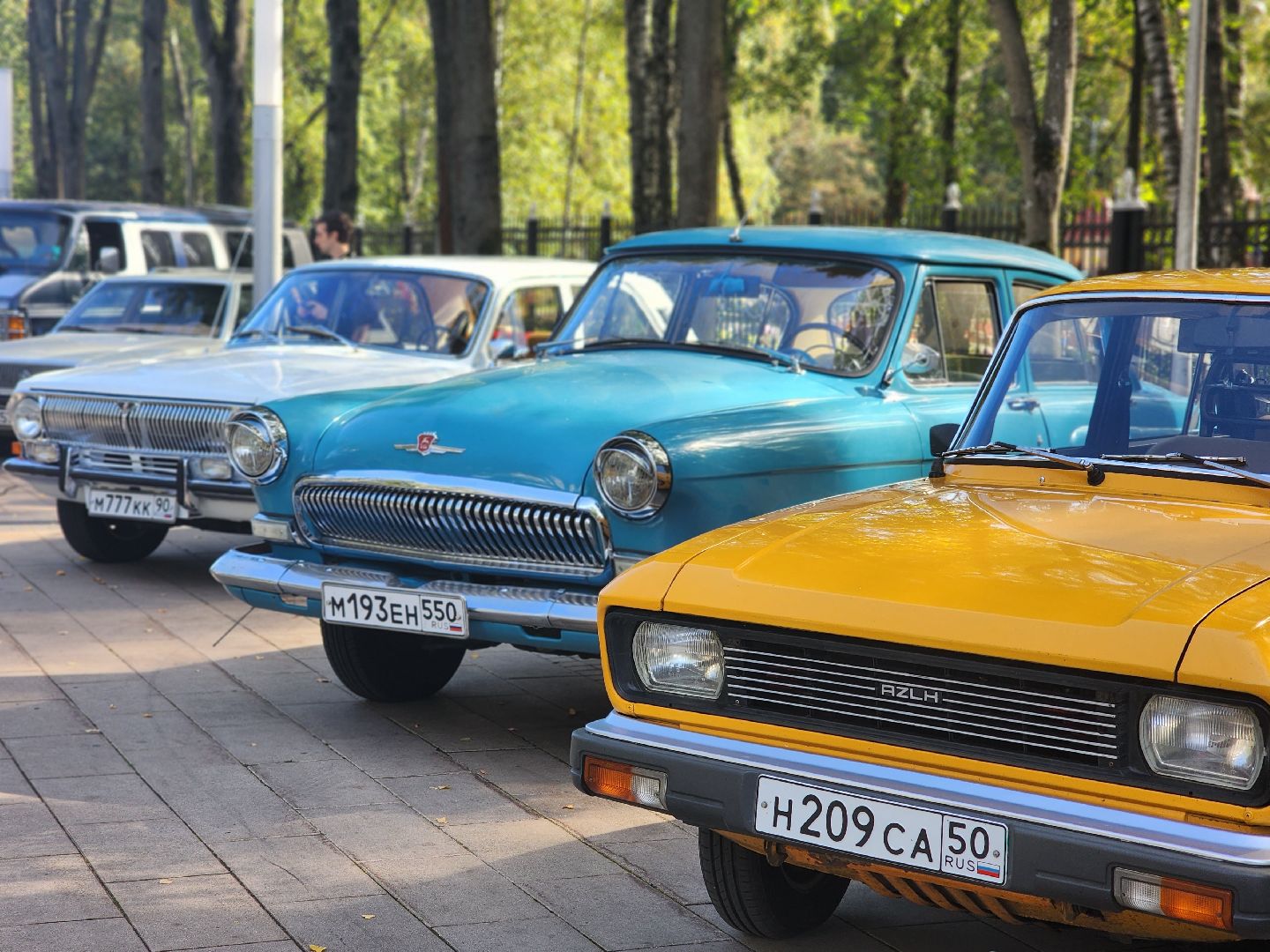 королёв, день города в королеве,  ретро-выставка автомобилей,