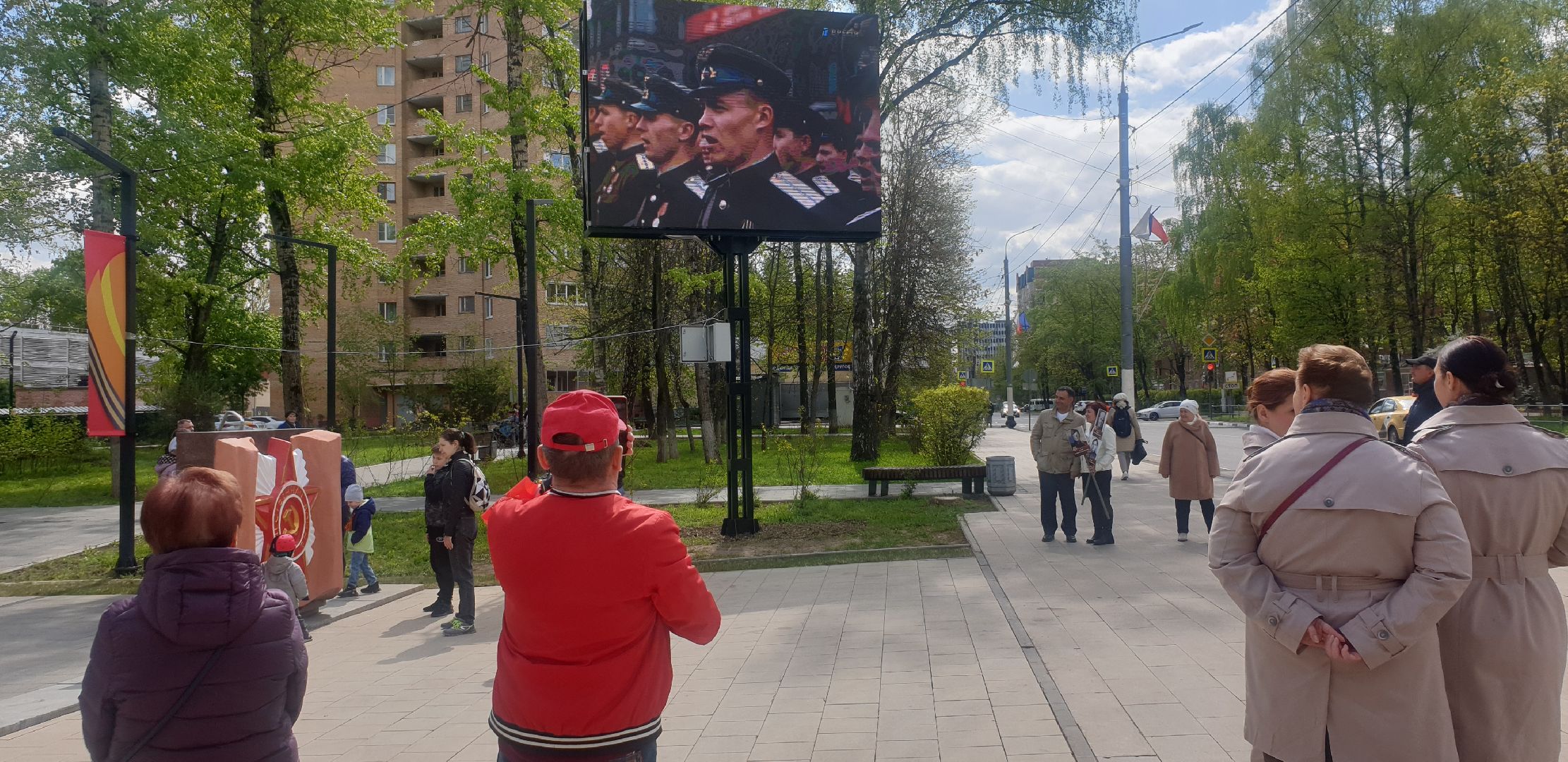 Долгопрудный, афиши, экран, реклама, благоустройство