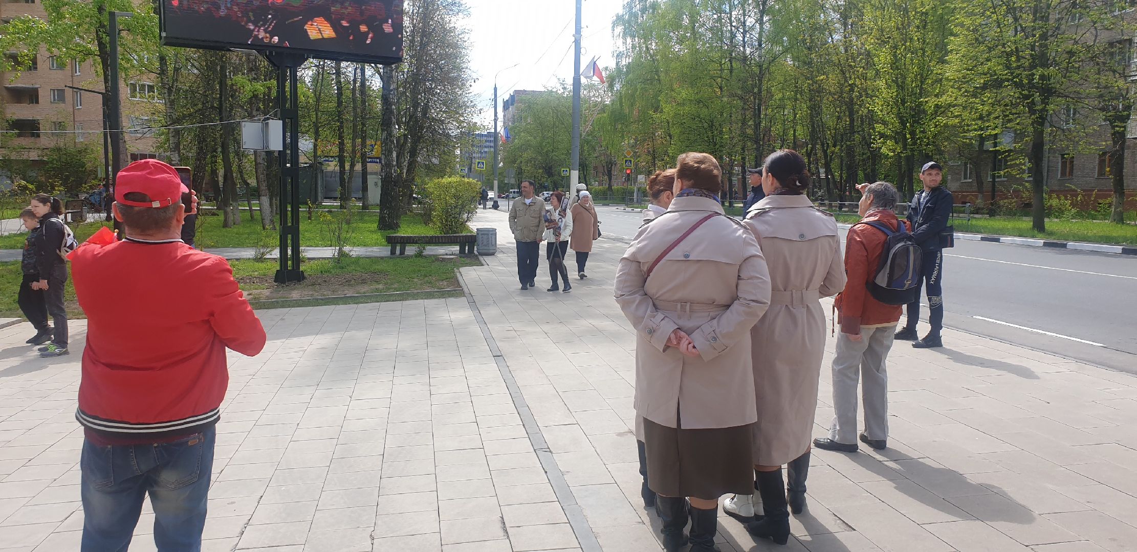 Долгопрудный, афиши, экран, реклама, благоустройство