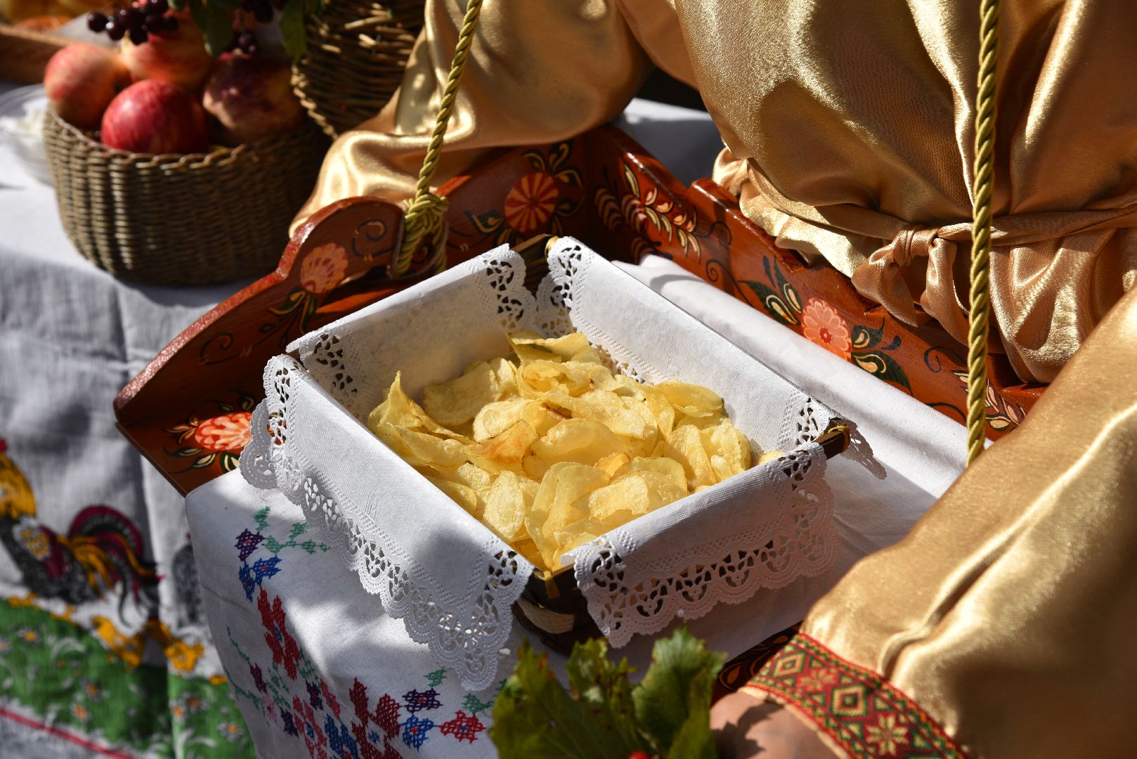 лотошино, лотошинский парк, картофельный разгуляй, праздник, парки подмосковья,