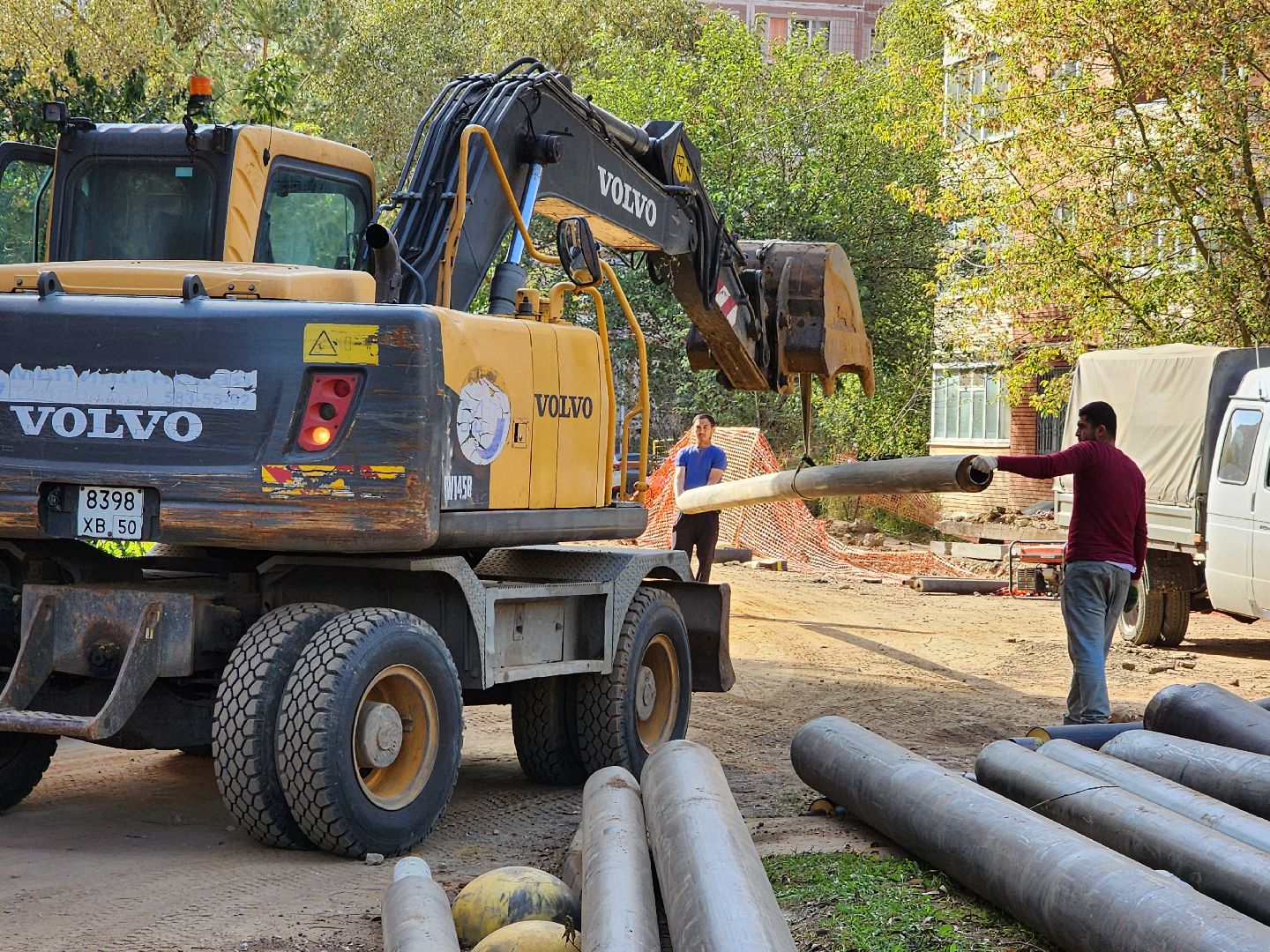 чехов, улица чехова , вишневый бульвар, капремонт теплосети, модернизация инженерных сетей , реконструкция , система отопления и гвс, горячее водоснабжение,подготовка к отопительному сезону, подключение домов к системе гвс, госпрограмма московской области,  развитие инженерной инфраструктуры,