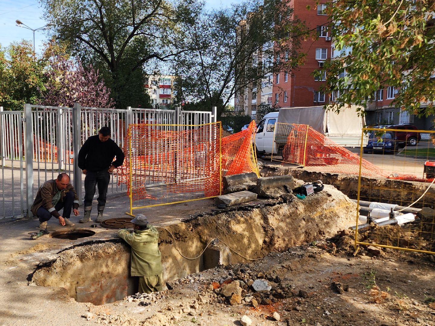 чехов, улица чехова , вишневый бульвар, капремонт теплосети, модернизация инженерных сетей , реконструкция , система отопления и гвс, горячее водоснабжение,подготовка к отопительному сезону, подключение домов к системе гвс, госпрограмма московской области,  развитие инженерной инфраструктуры,