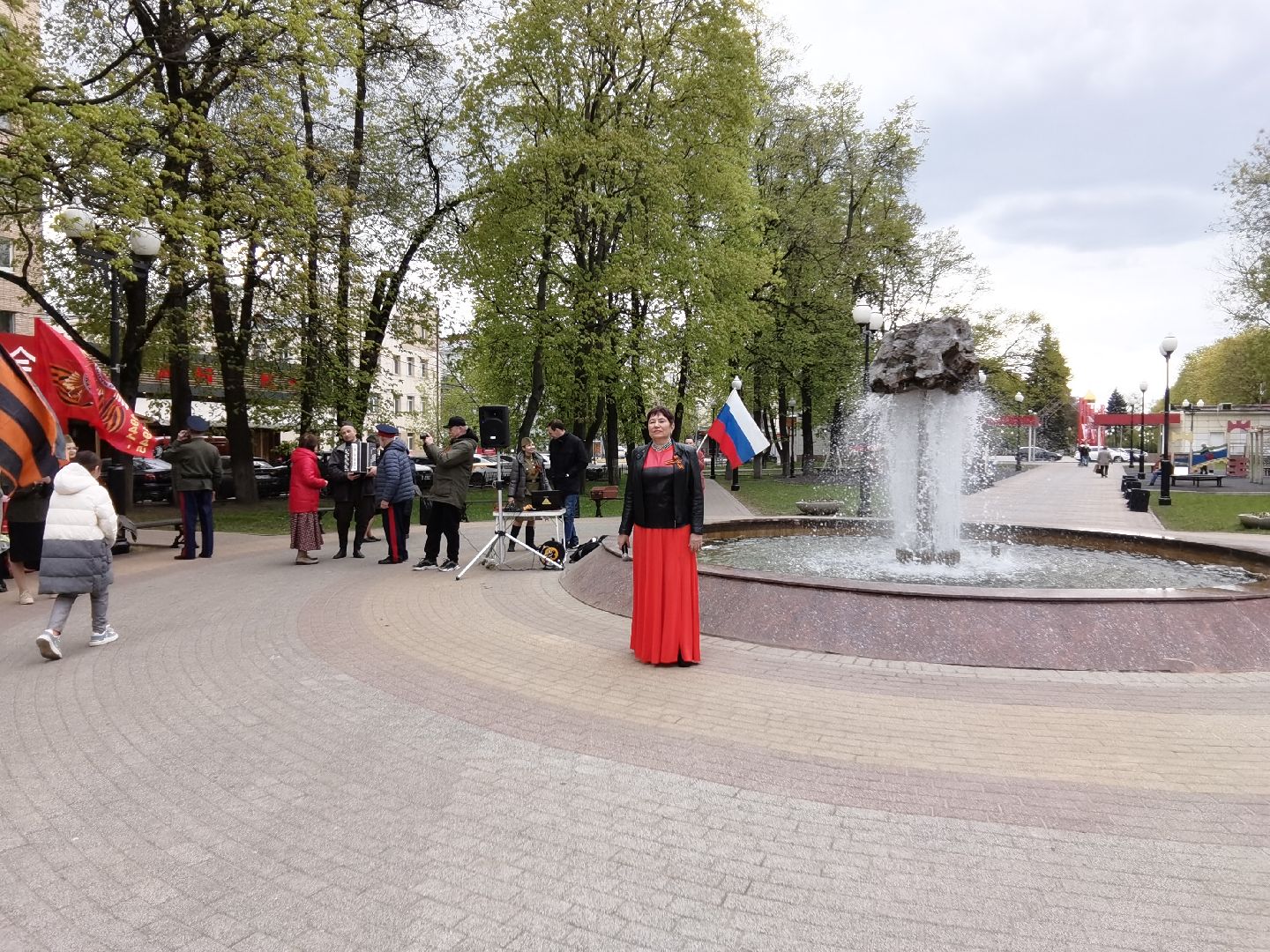 Балашиха, День Победы, 9 Мая, ветераны, герои, СВО, миниконцерт, фонтаны, агитбригада, Подмосковные вечера