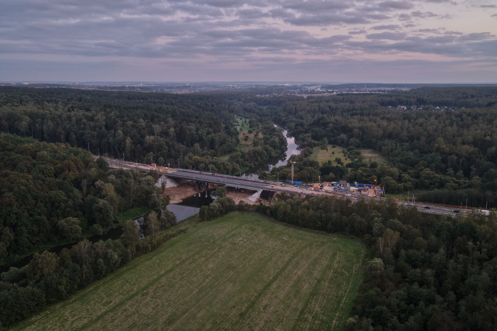 видео с коптера, мост через нару,