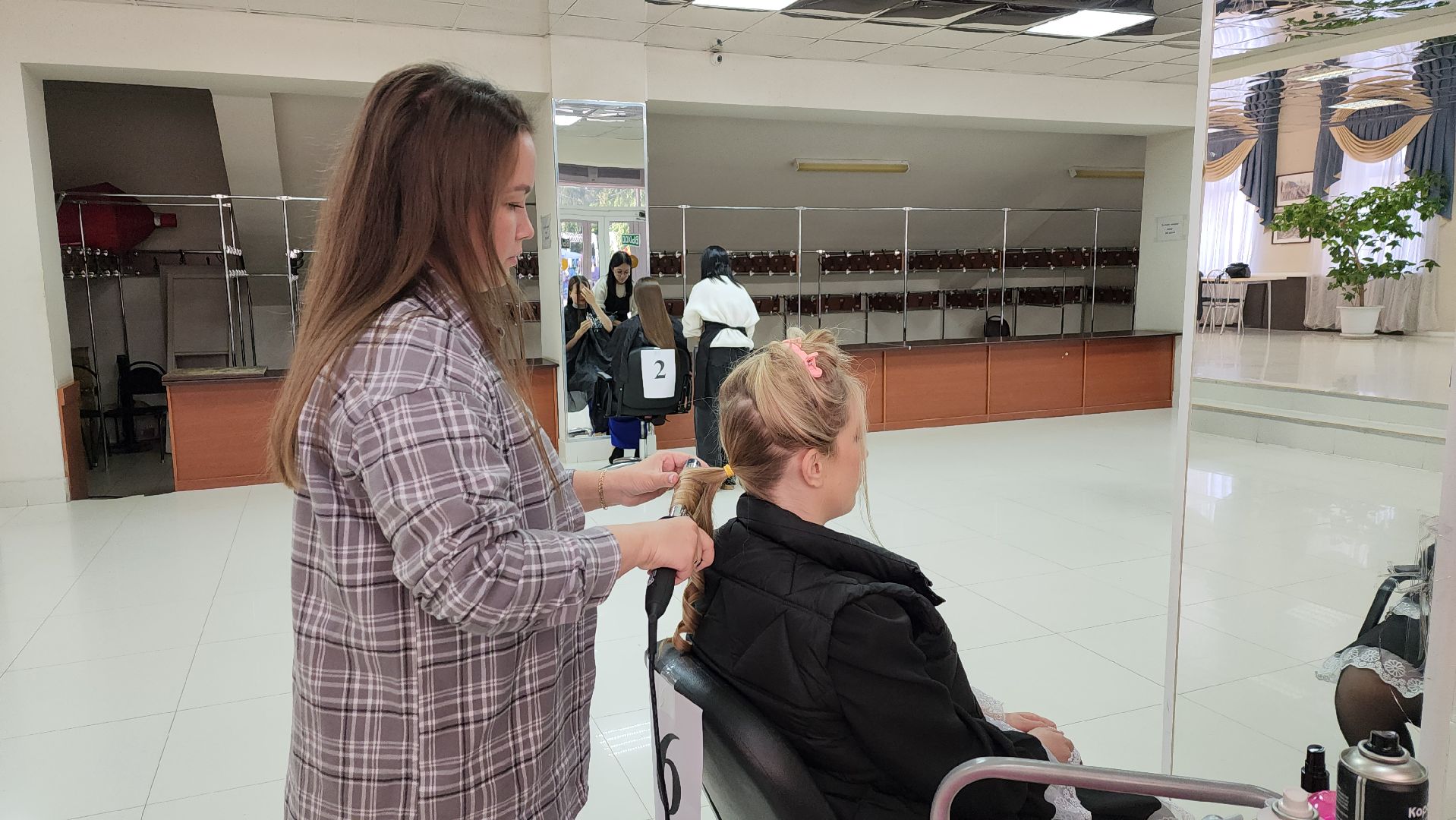 луховицы, день парикмахера, конкурс парикмахерского искусства, дом культуры старт,