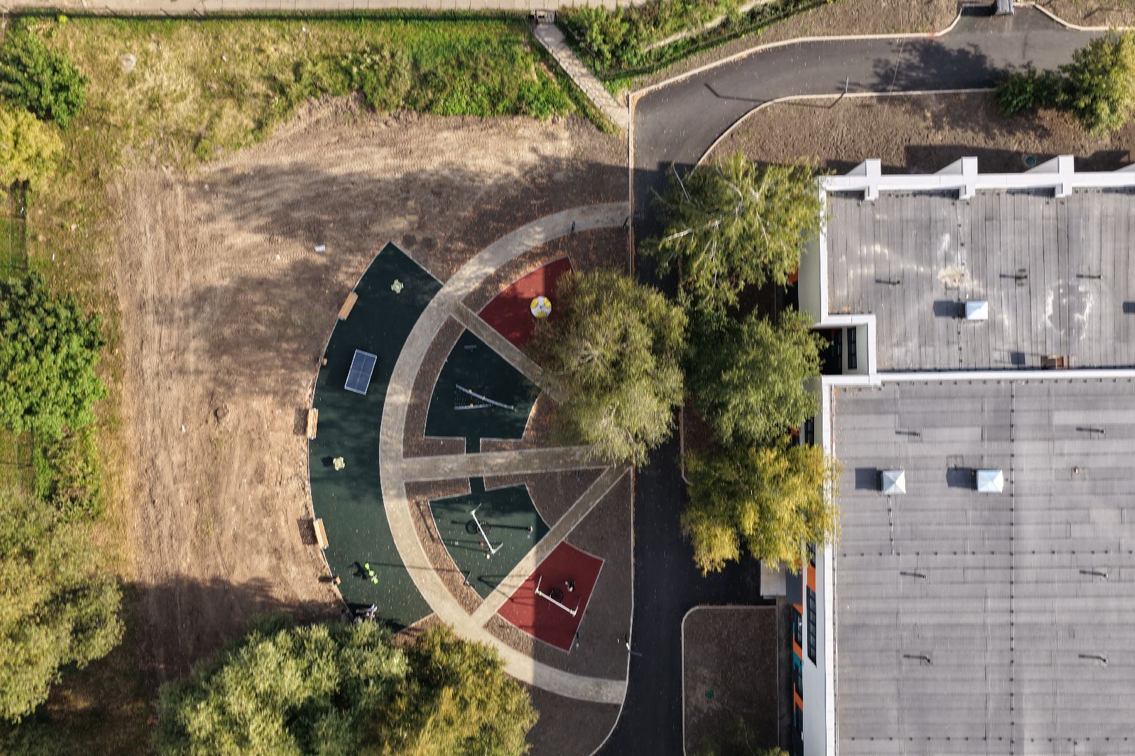 видео с коптера, школа 2 в серпухове, капремонт школы 2 в серпухове,