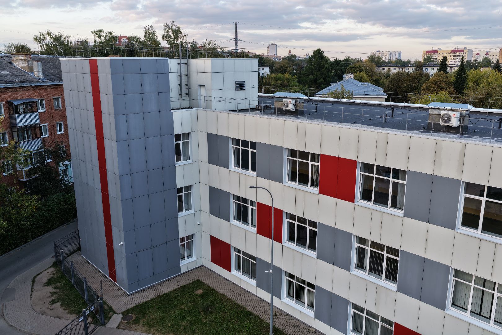 видео с коптера, школа 17 в серпухове,