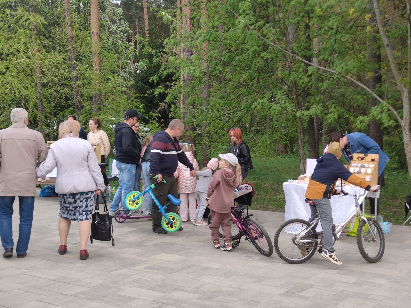 Парк, набережная, День Победы, Дубна