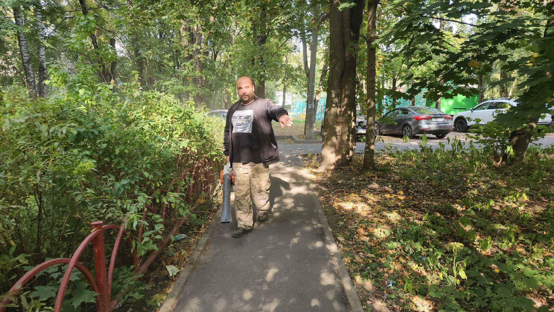 пушкино, коммунальная служба, уборка территории, мусор, листва, уборка города, уборка городских территорий,