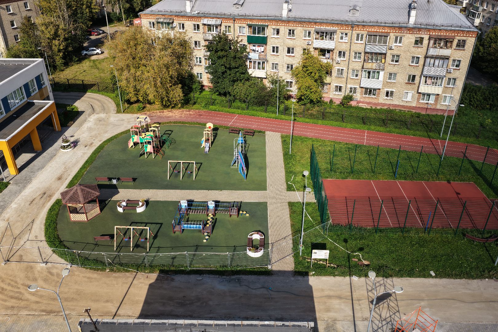 видео с коптера, школа 9 в серпухове,