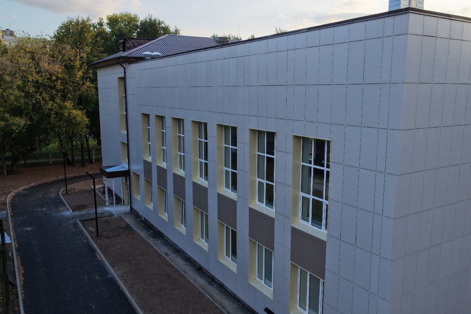 видео с коптера, школа 6 в серпухове,