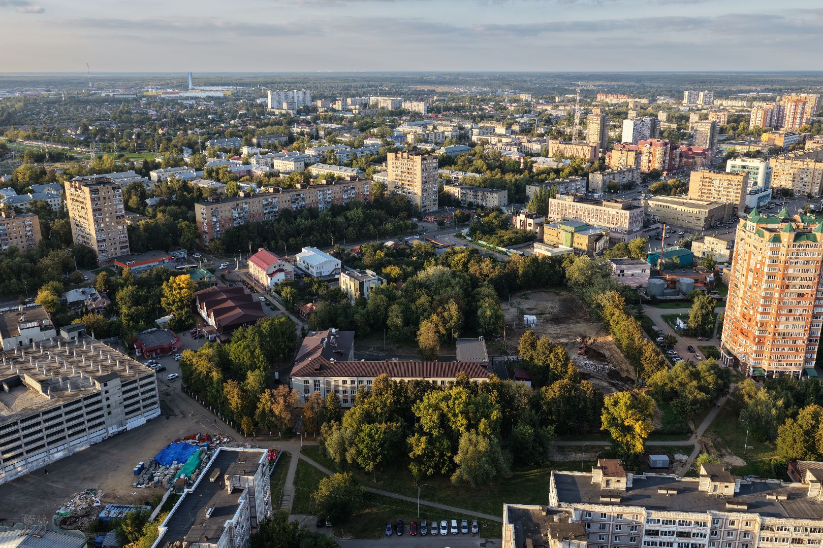 видео с коптера, школа 6 в серпухове,