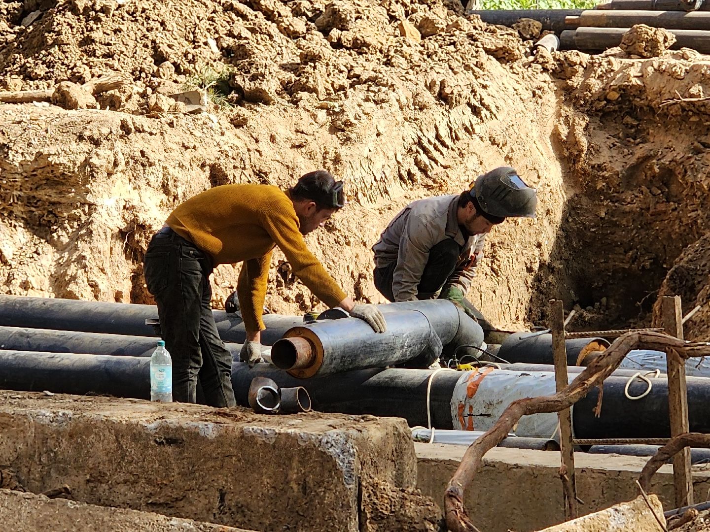 чехов, вишневый бульвар, улица чехова, капремонт теплотрассы, капитальный ремонт теплосетей, система отопления, модернизация, реконструкция, обновление, замена труб, подготовка к отопительному сезону, врезка в систему отопления, горячее водоснабжение, гвс,теплоснабжение, госпрограмма московской области, развитие инженерной инфраструктуры,