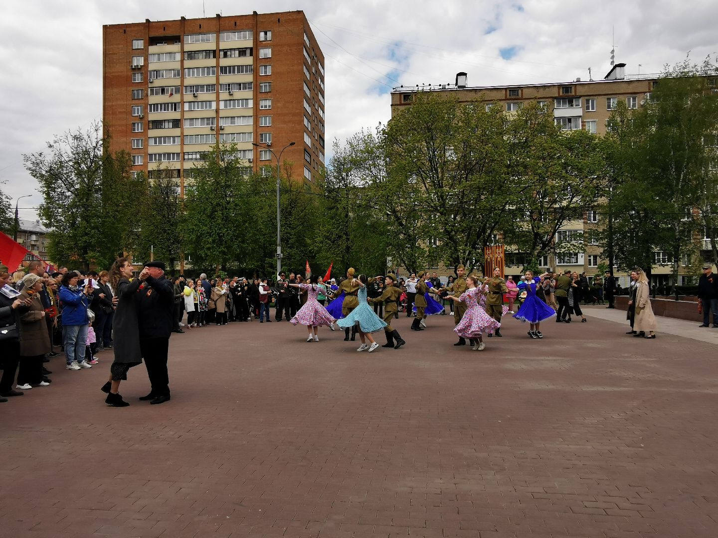 Подольск, возложение