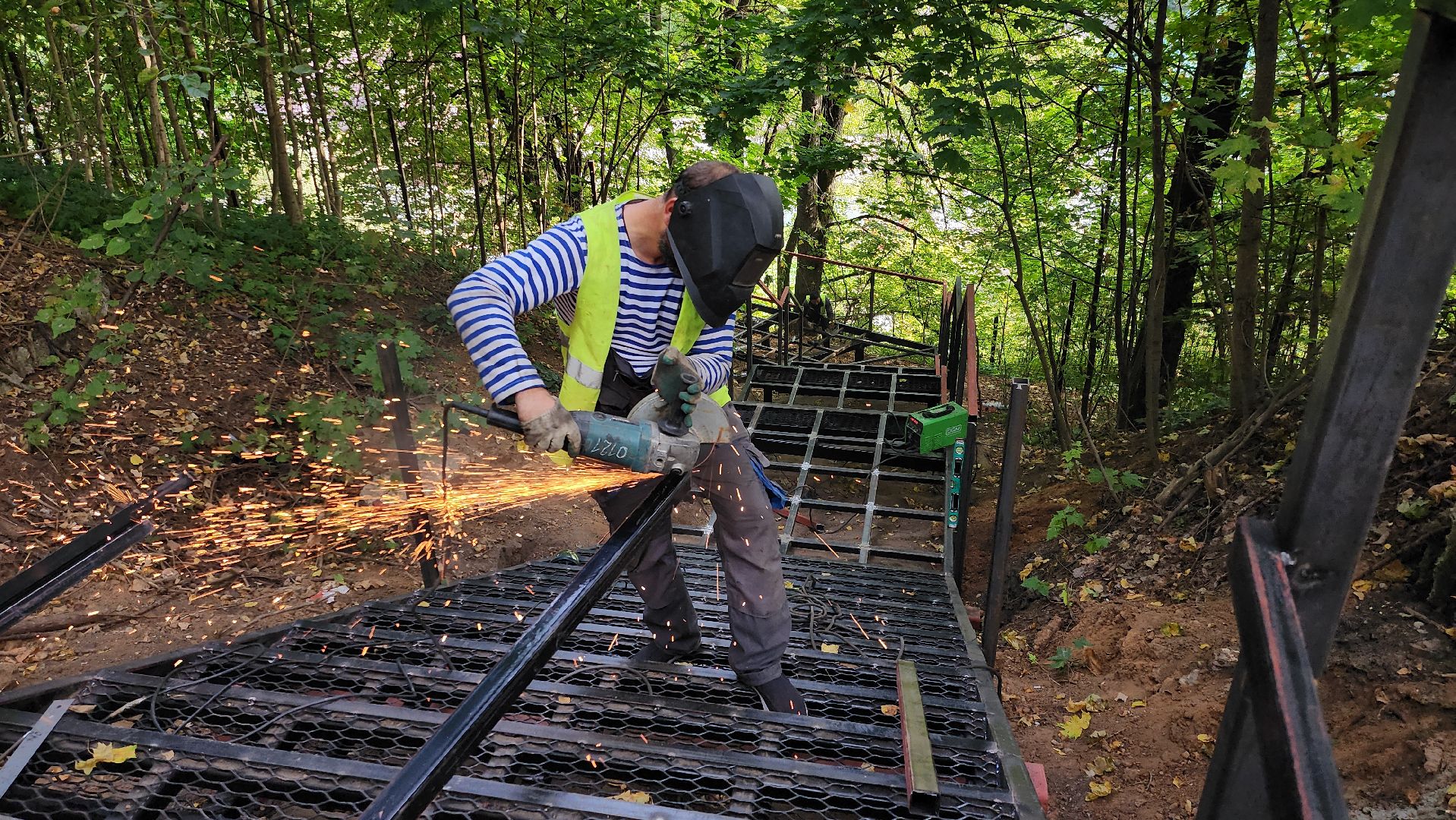 руза, благоустройство, парк городок, новая лестница,