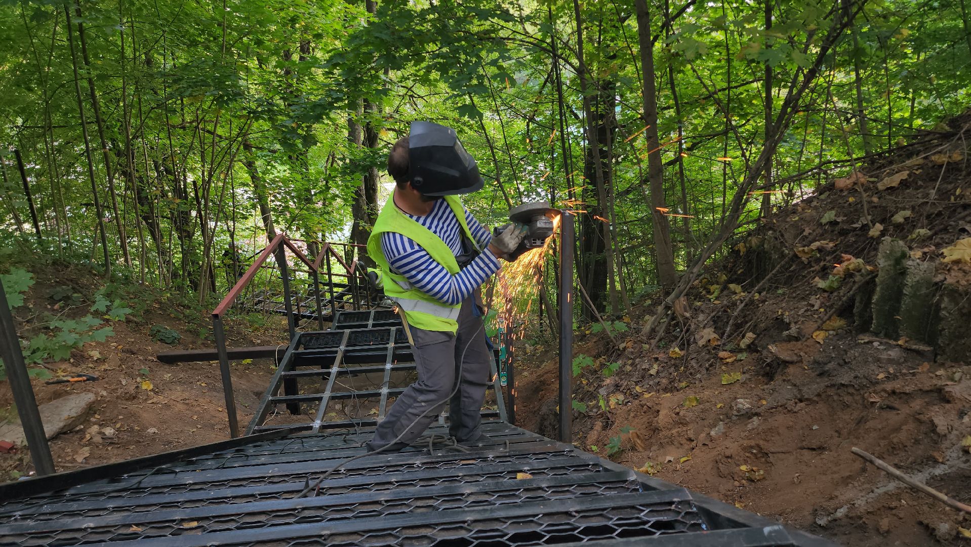 руза, благоустройство, парк городок, новая лестница,