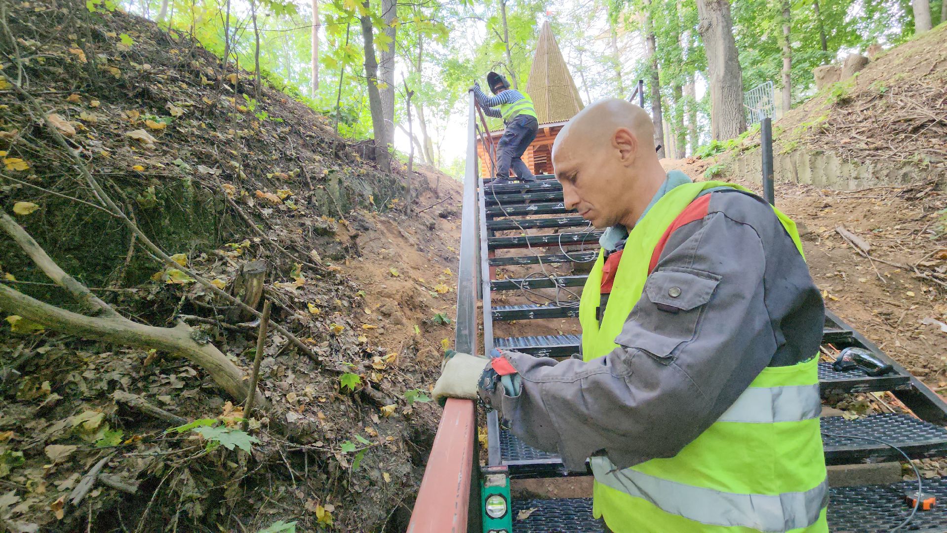 руза, благоустройство, парк городок, новая лестница,