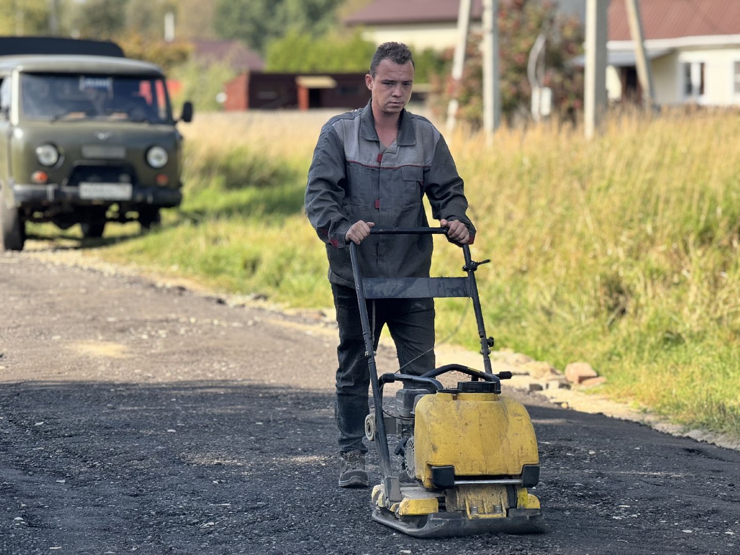 шаховская, ямочный ремон, ремонт дороги, асфальтная крошка,