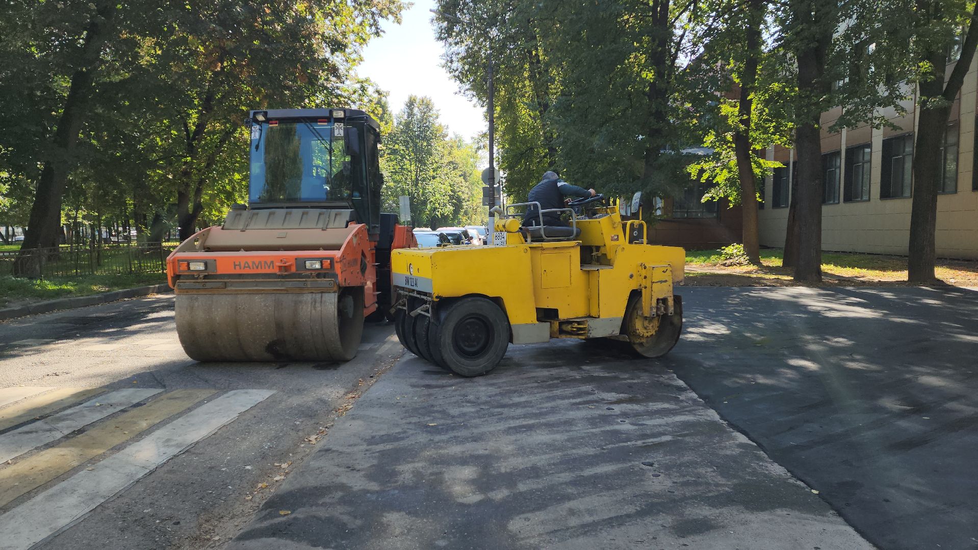 красногорск, пешеходная зона, укладка асфальта,