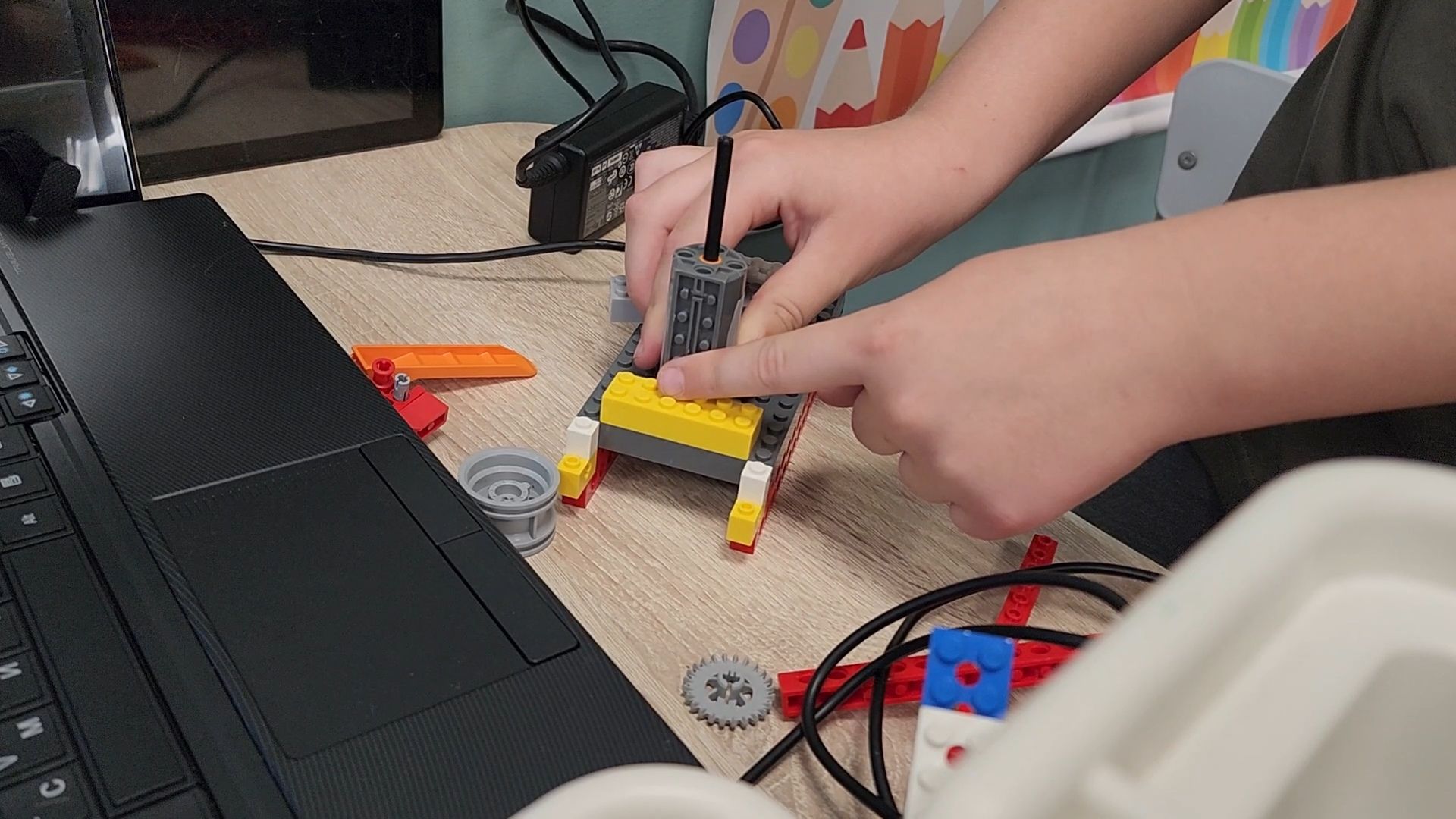 бронницы, робототехника , дополнительное образование в лицее ,робототехника в лицее ,