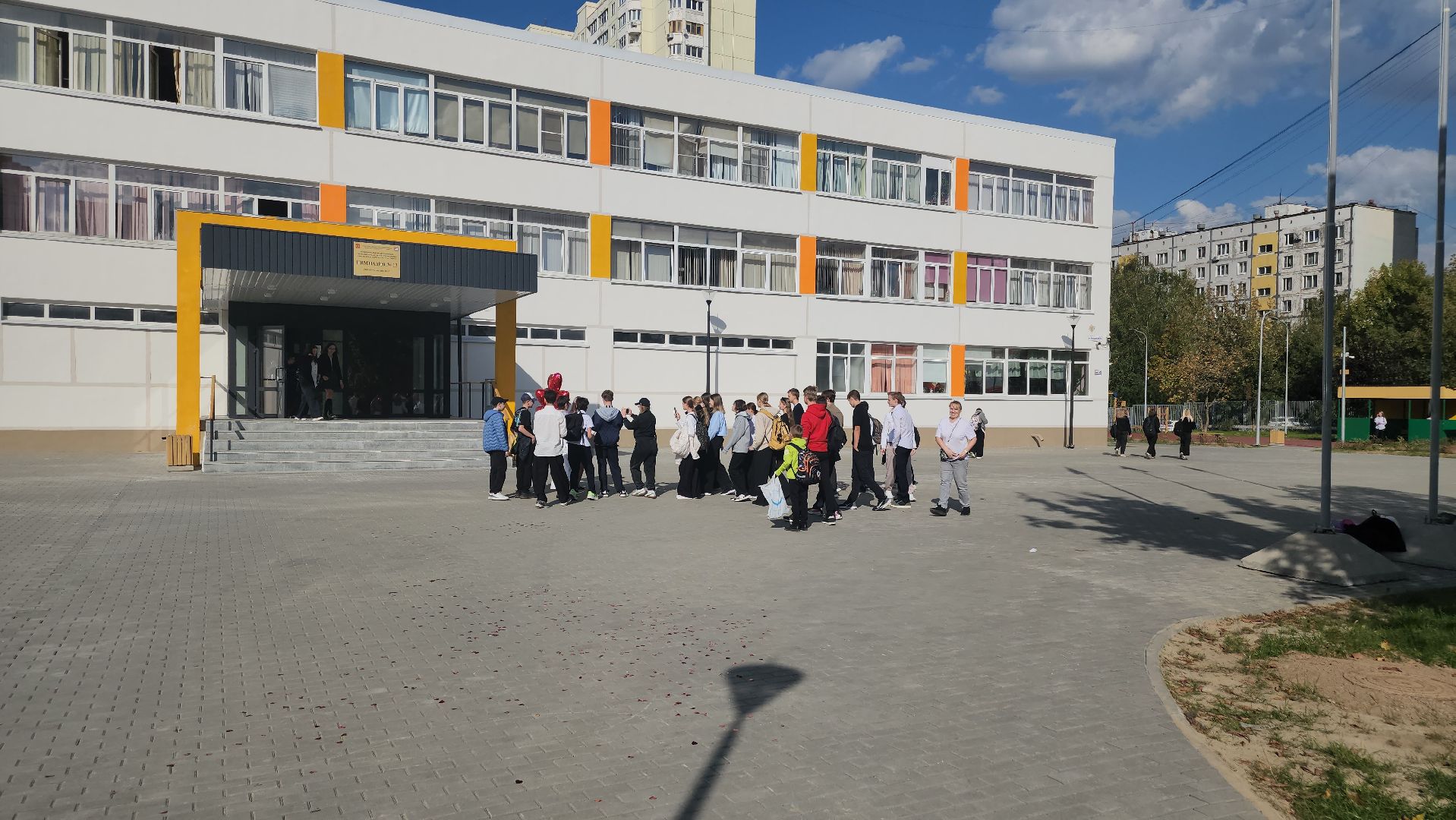 долгопрудный, 13 гимназия, пристройка, столовая, стадион,