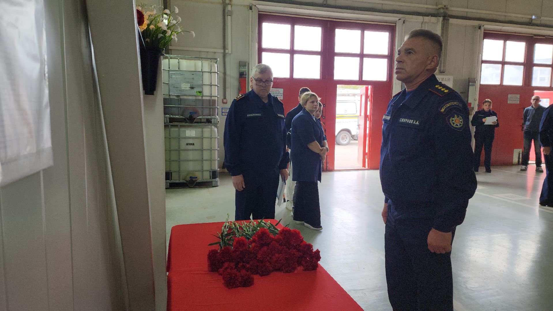 сво, памятная доска, пожарные,