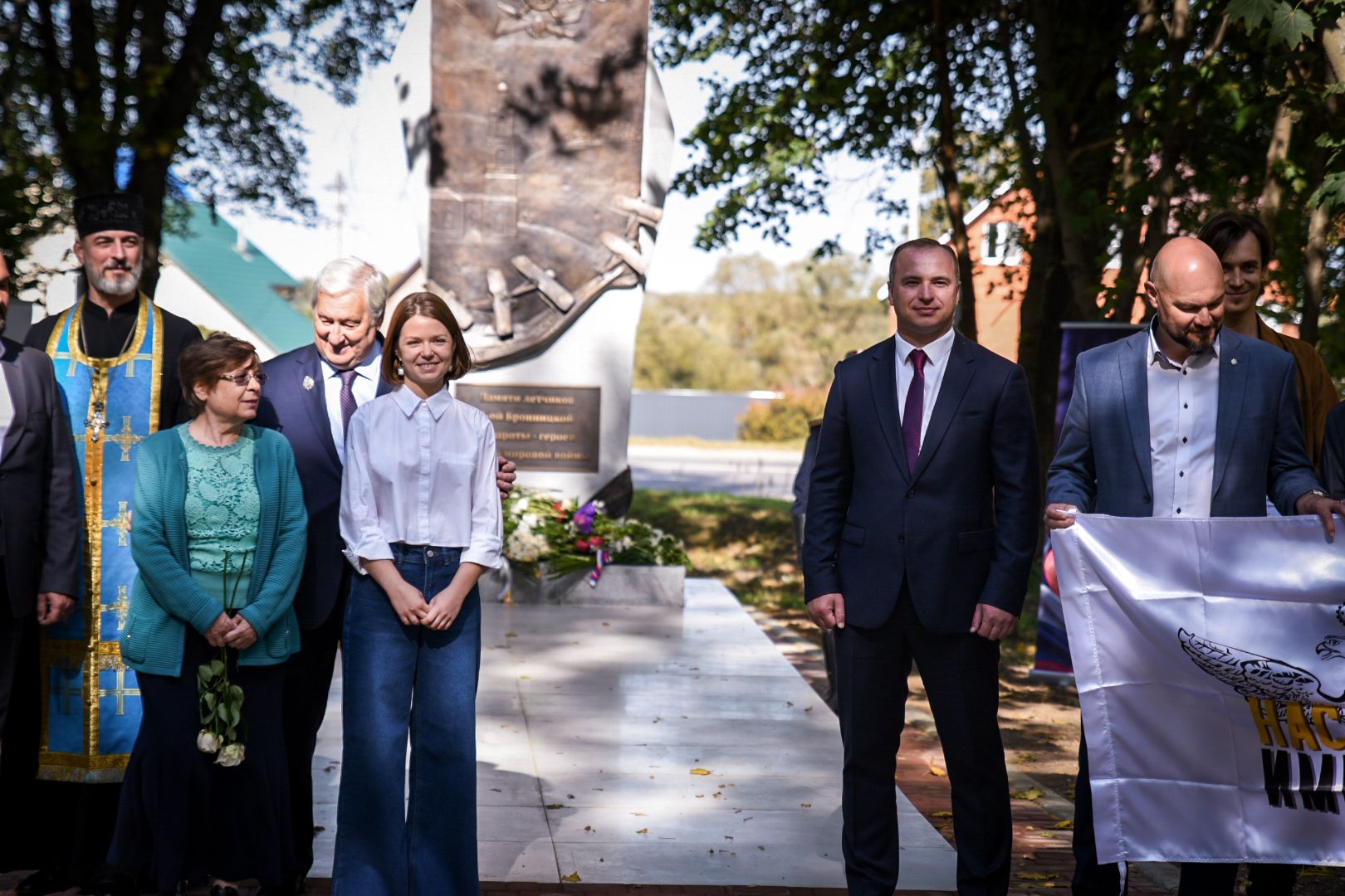 бронницы, открытие памятника летчикам 5-ой авиароты, новый памятник в бронницах,наследие империи ,