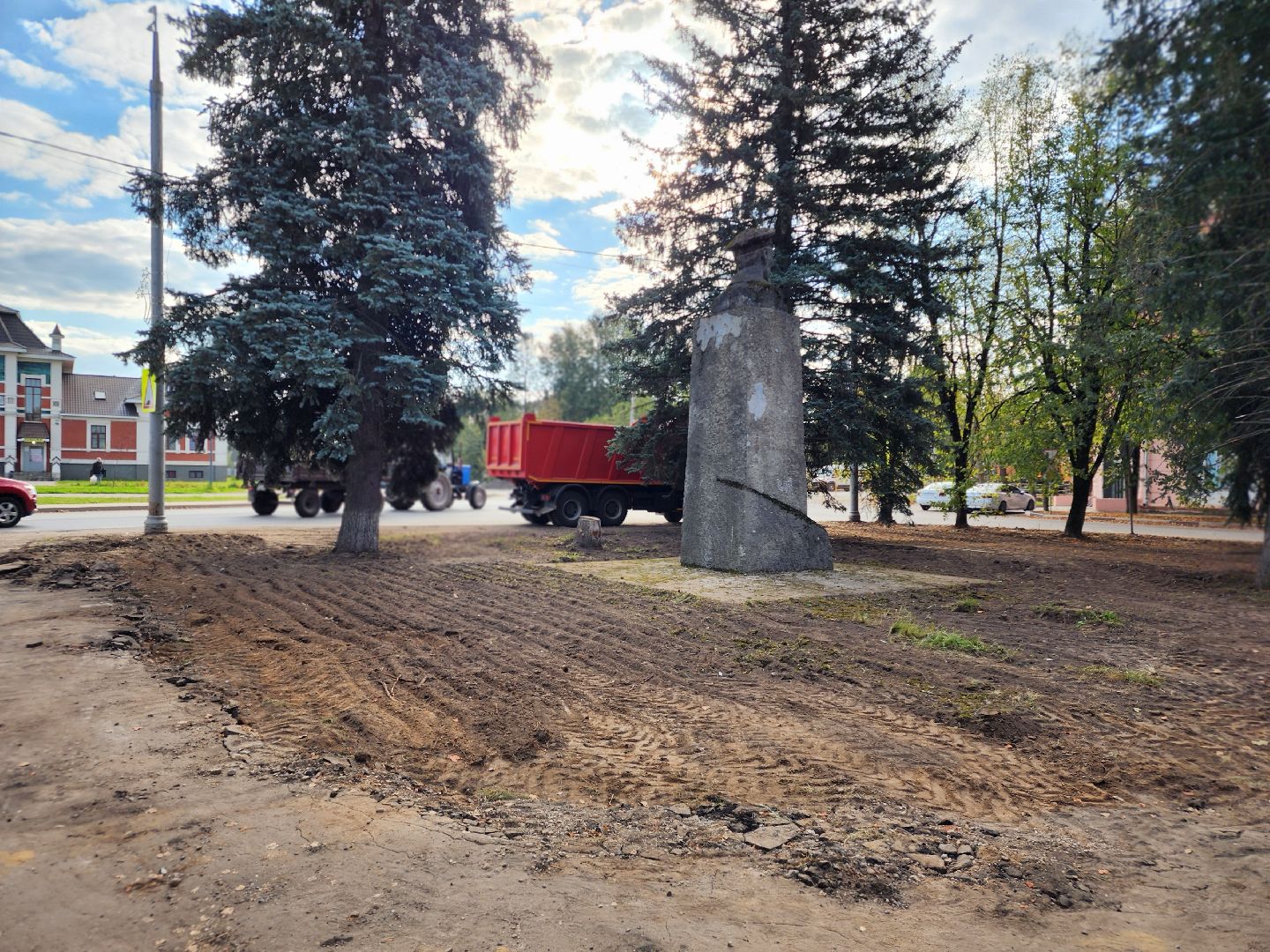 сергиево-посадский городской округ, хотьково, благоустройство, благоустройство площади, сквер , памятник дзержинскому,тц любимый,