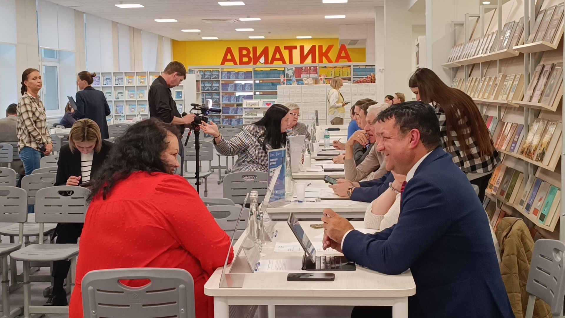 лобня, школа,выездная администрация,