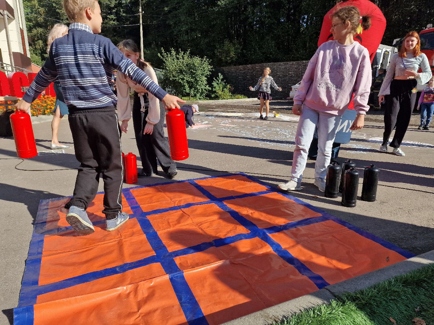 МЧС России в Балашихе, МЧС 35 лет, семейный центр непоседы в балашихе, балашиха,