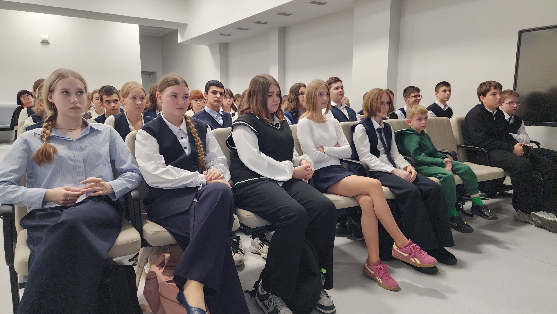 кибер, кибербезопасность, кибермошенники, киберпреступники, дроппер, дропперы, домодедово, общество, дети, школьники, подмосковье, прокуратура,