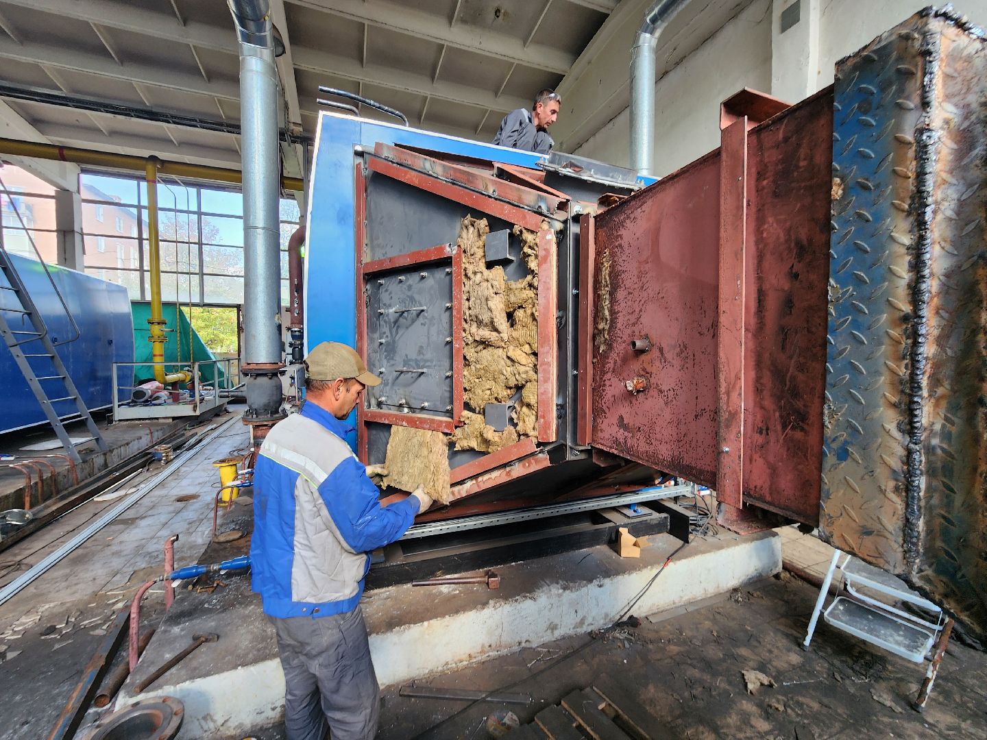 чехов, поселок мещерское, котельная 5, модернизация, реконструкция, обновление, замена котлов, система химической подготовки воды, ремонт и замена оборудования, подготовка к отопительному сезону,замена автоматики, пробные топки, отопление, теплоснабжение, горячее водоснабжение, жилые дома, ссоциальные объекты, психбольница,установка, подключение, монтаж,