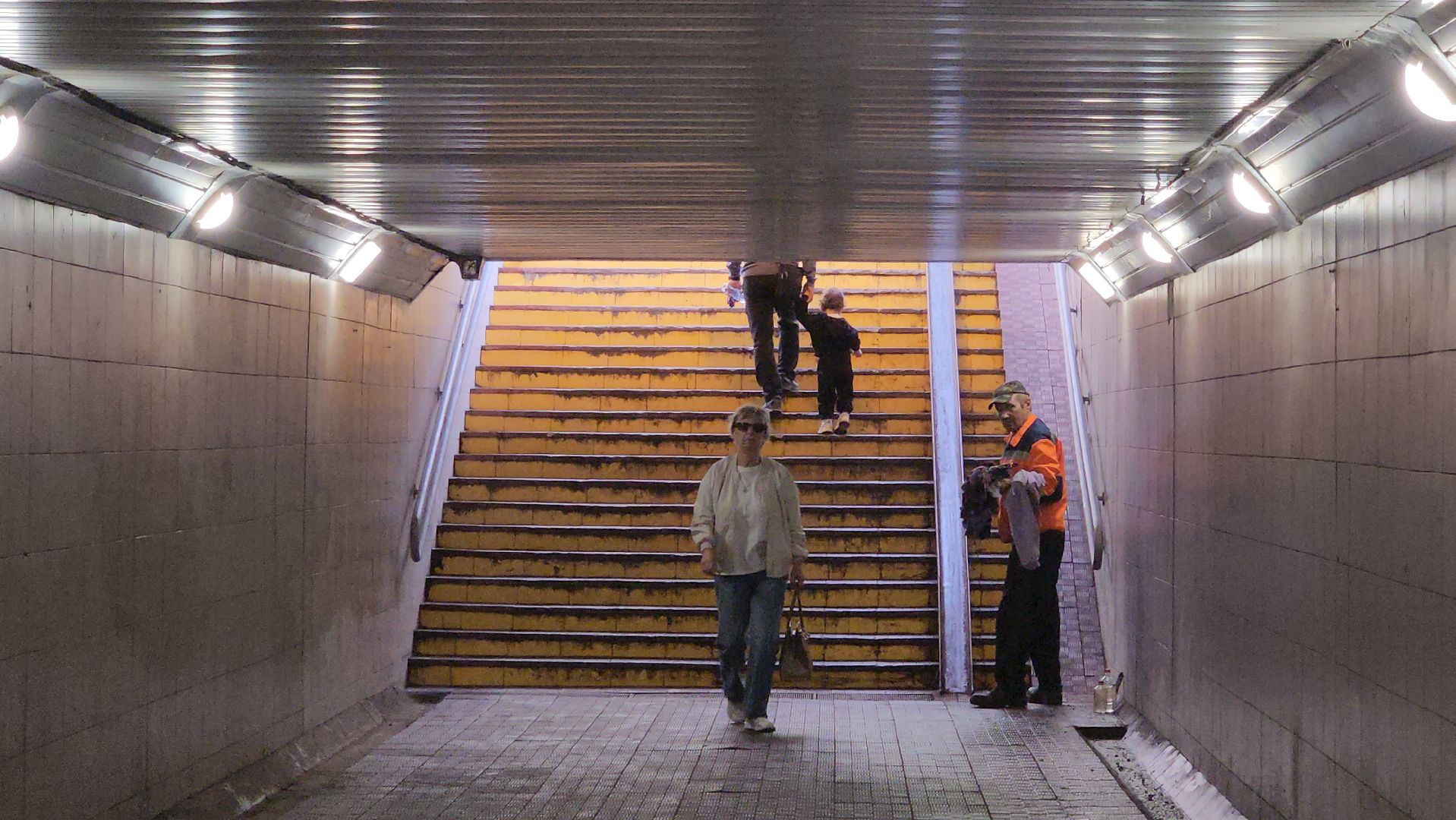 Люберцы, несанкционированные граффити, жкх, ОКБЖКХ,