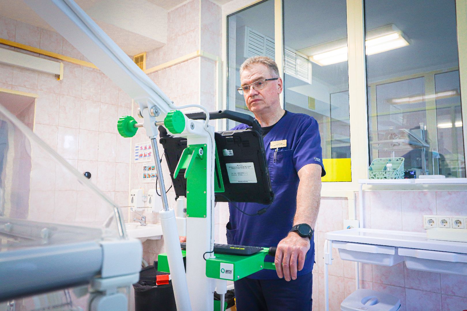 клин, общество, медицина, новое медицинское оборудование, дети, клинский роддом,