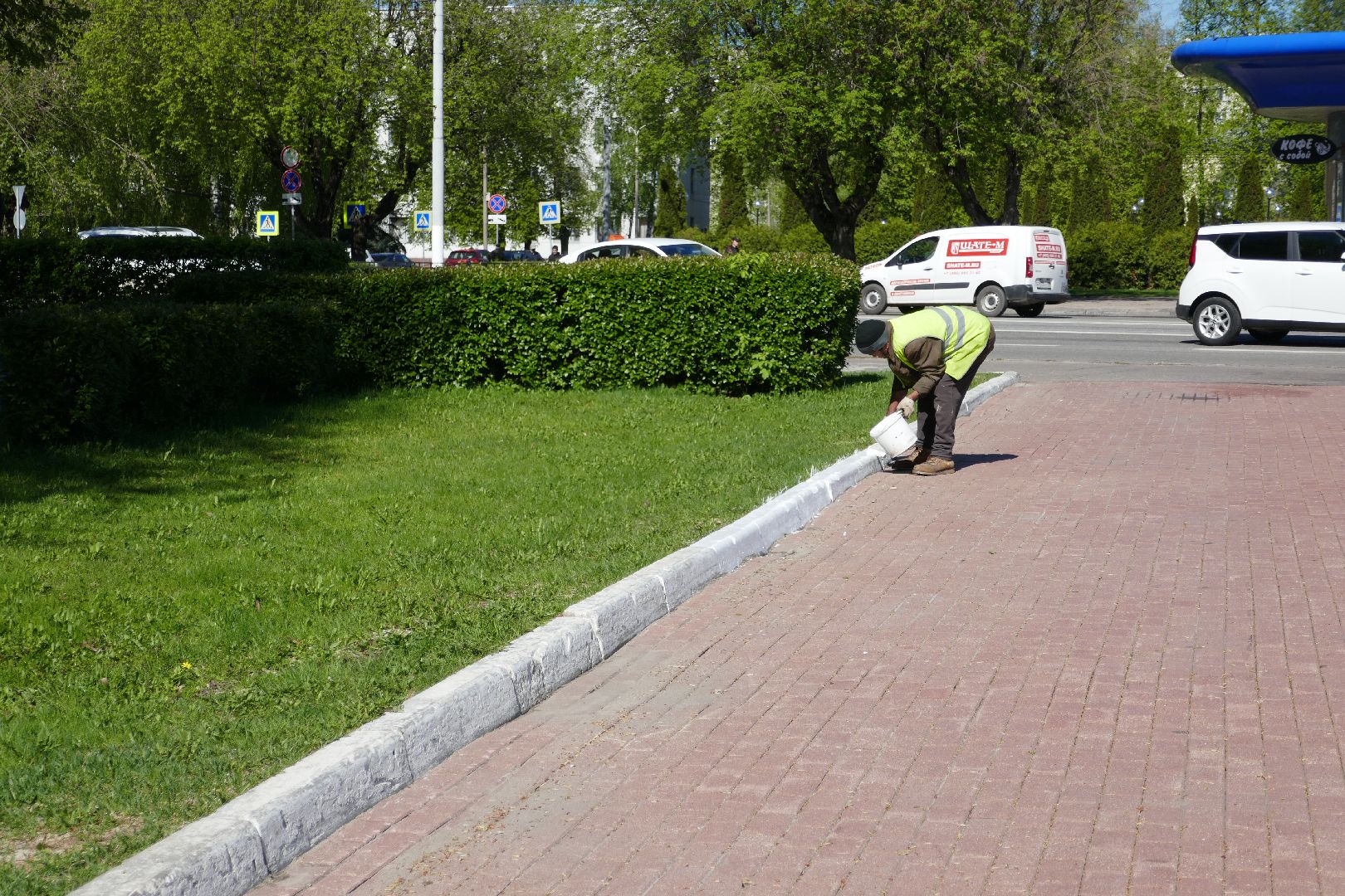 Подольск, благоустройство, бордюры, весна