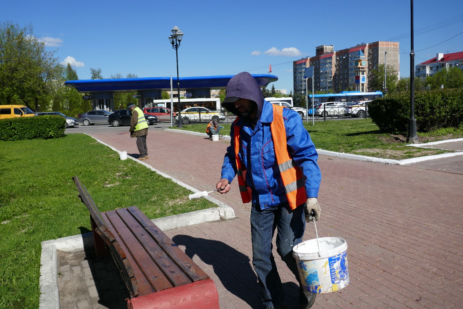 Подольск, благоустройство, бордюры, весна