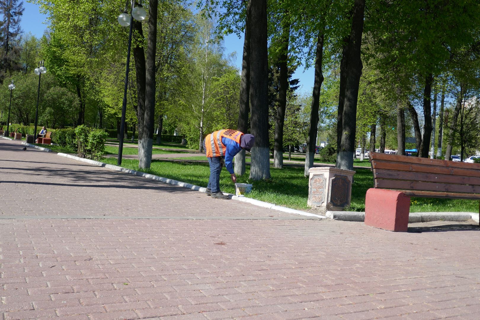 Подольск, благоустройство, бордюры, весна